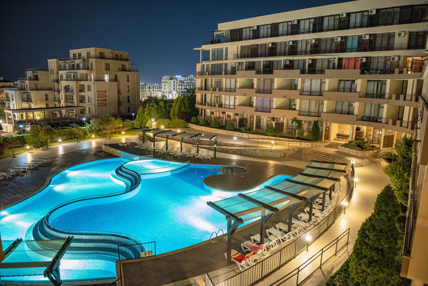 Просторный апартамент с одной спальней в ЖК LUXOR SAINT VLAS, Свети Влас — изображение 3