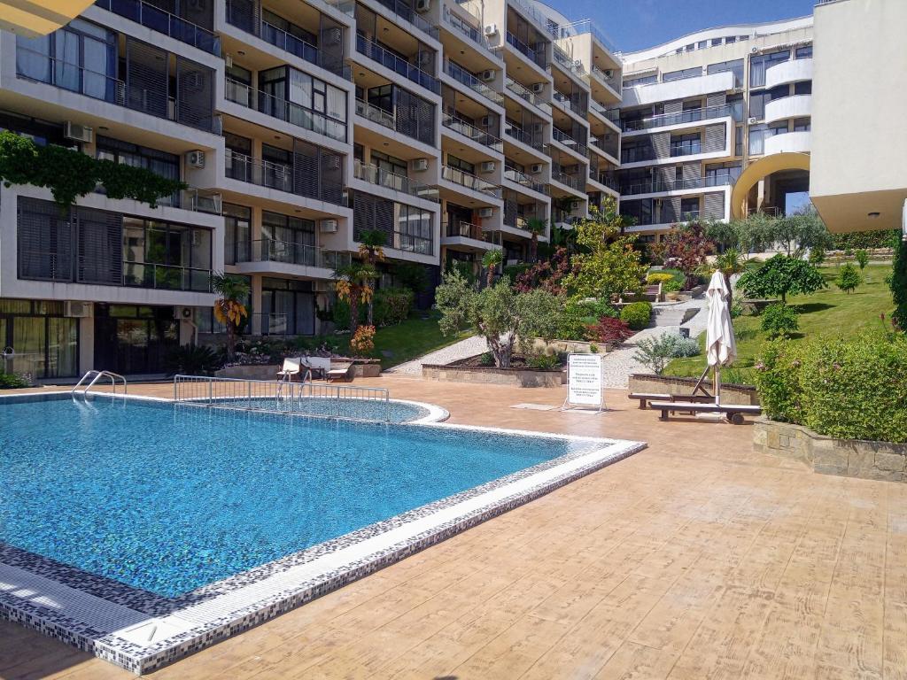 Просторный апартамент с одной спальней в ЖК Dolce Vita 2, Свети Влас - Изображение 4