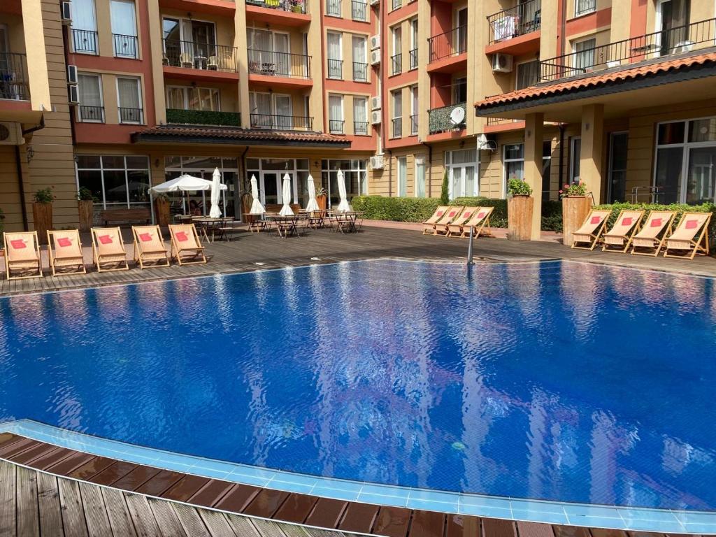 Апартамент с одной спальней в комплексе Sunny view South, Солнечный Берег – תמונה 4