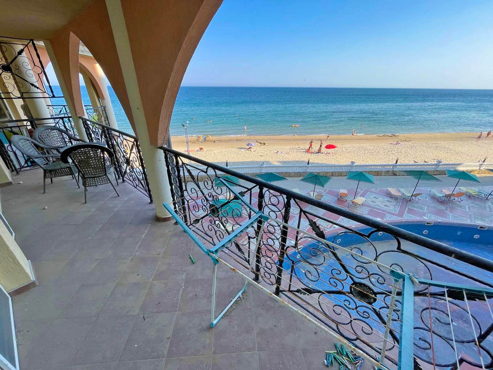 Просторный апартамент с двумя спальнями в ЖК Atrium, Еленити — изображение 22