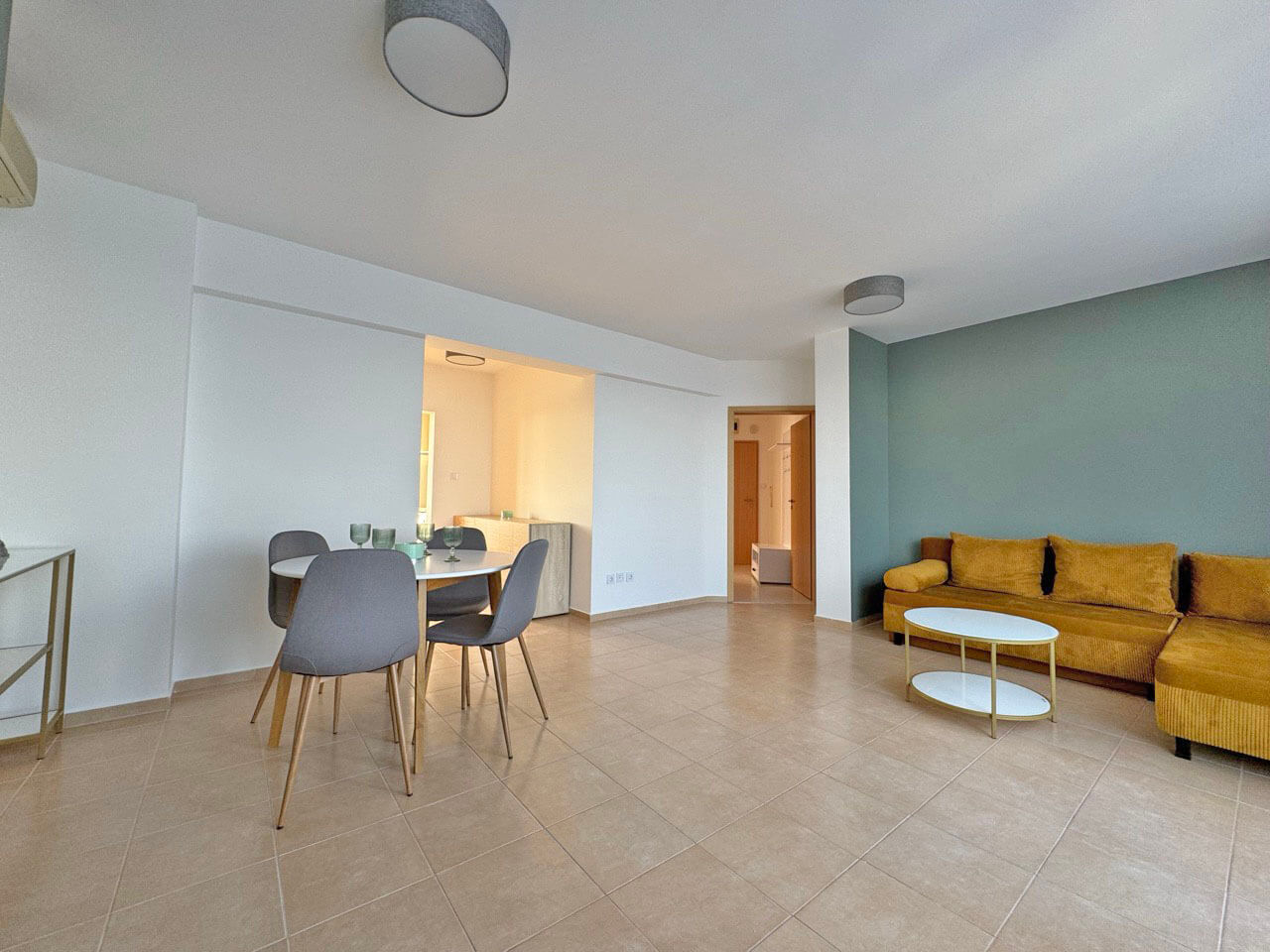 Просторный апартамент с двумя спальнями в ЖК Oasis, Равда — изображение 18