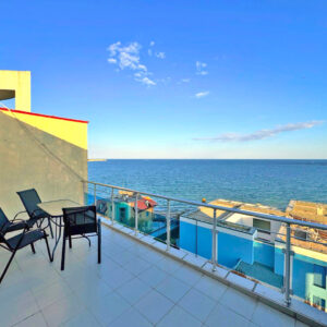 Просторный апартамент с двумя спальнями в ЖК Oasis, Равда