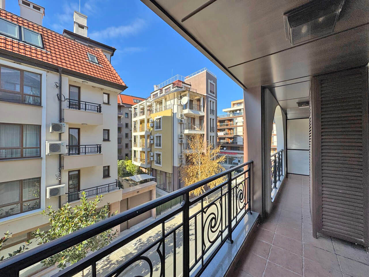 Апартамент с одной спальней в ЖК Rose Gardens , Поморие — изображение 15