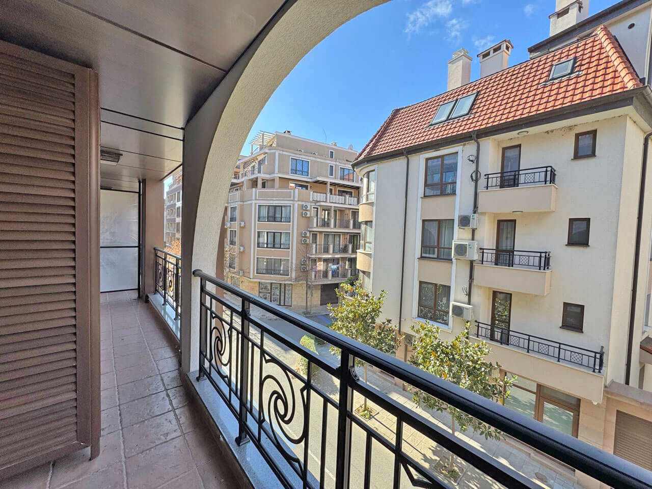 Апартамент с одной спальней в ЖК Rose Gardens , Поморие — изображение 17