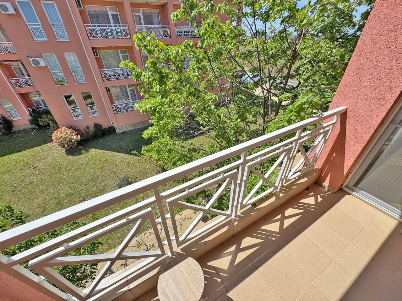 Уютный апартамент с двумя спальнями в ЖК Sunny Day 6, Солнечный Берег — изображение 22