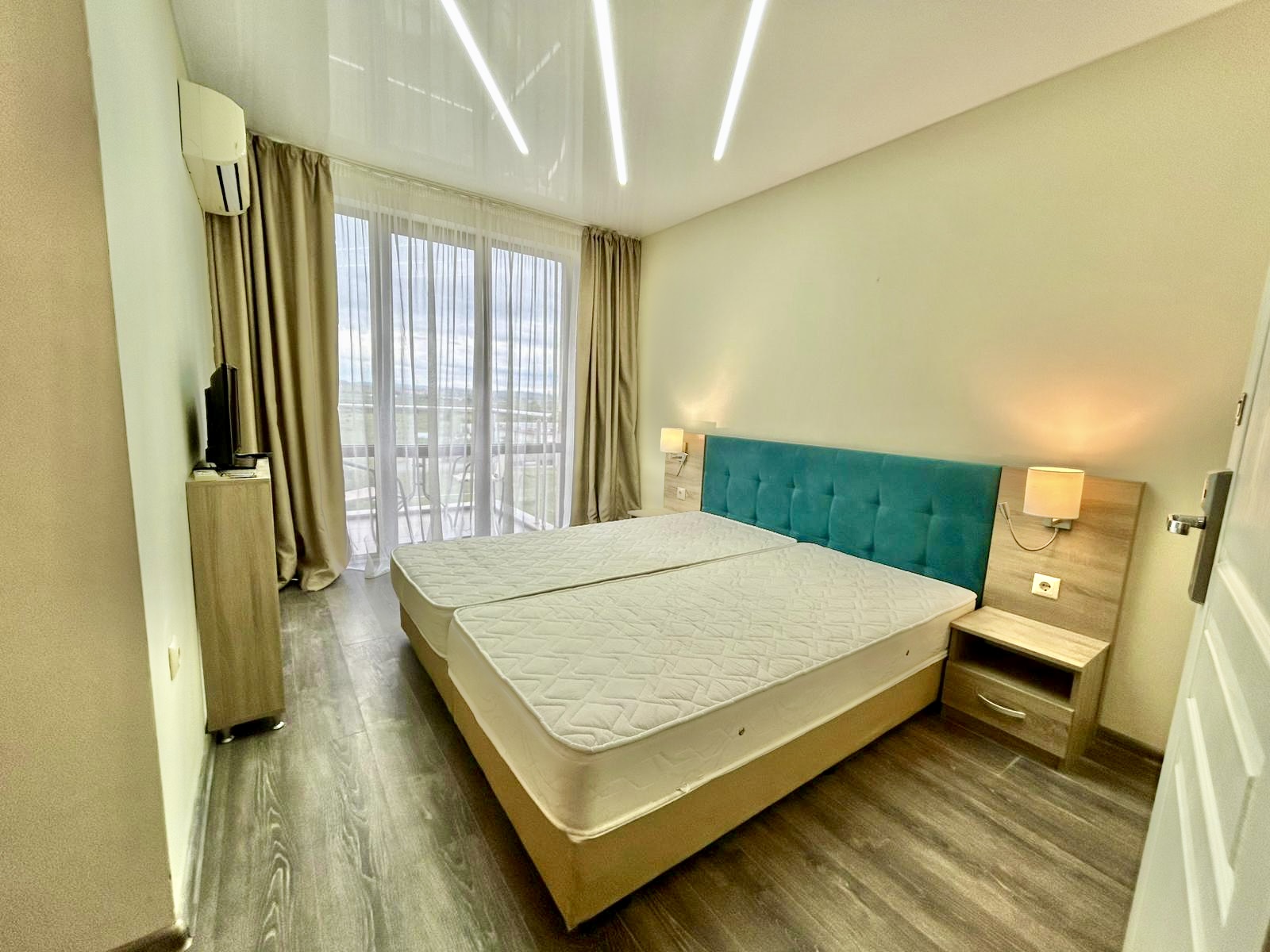 Студия в комплексе " Тарсис НОВА" Солнечный Берег