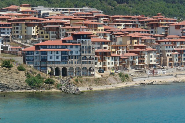 НОВОЕ СТРОИТЕЛЬСТВО ЖИЛОЙ ДОМ без таксы поддержки La Mer Diamond Святи Влас — изображение 3