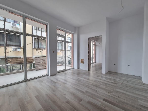 НОВОЕ СТРОИТЕЛЬСТВО Новый жилой комплекс в Святом Власе Villa Venezia Святи Влас — изображение 4