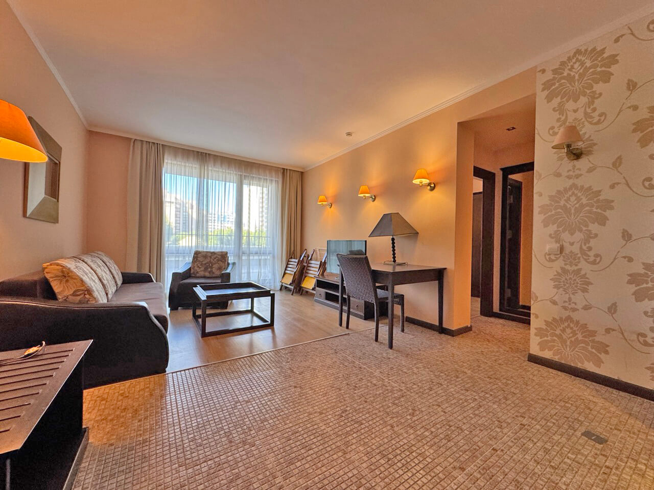 Уютный апартамент с одной спальней в ЖК Barcelo Royal Beach, Солнечный Берег — изображение 15