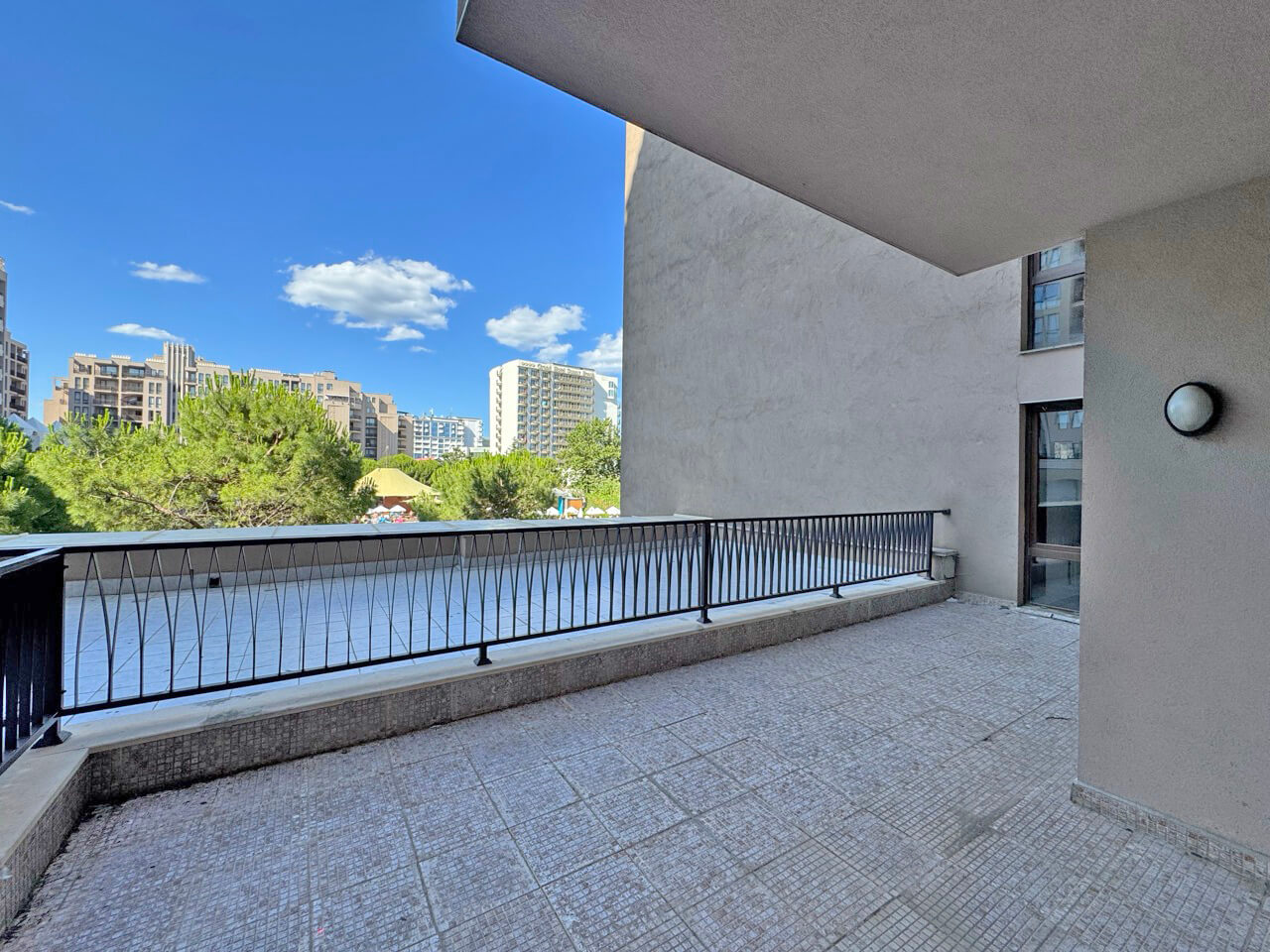 Уютный апартамент с одной спальней в ЖК Barcelo Royal Beach, Солнечный Берег — изображение 26