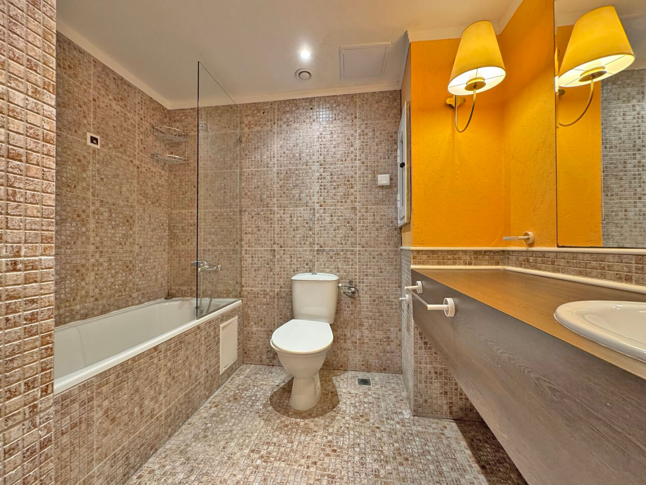 Уютный апартамент с одной спальней в ЖК Barcelo Royal Beach, Солнечный Берег — изображение 23