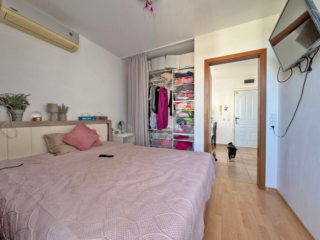 Светлый апартамент с двумя спальнями в ЖК Crown Fort, Свети Влас — изображение 6