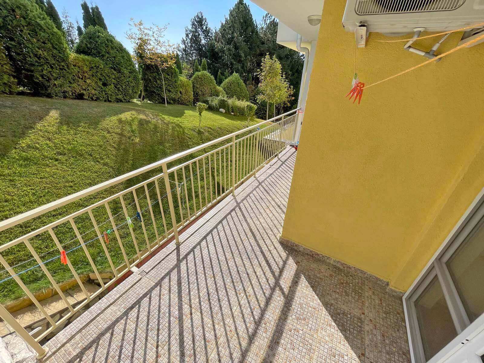 Светлый апартамент с одной спальней в ЖК Crown Fort, Свети Влас — изображение 11