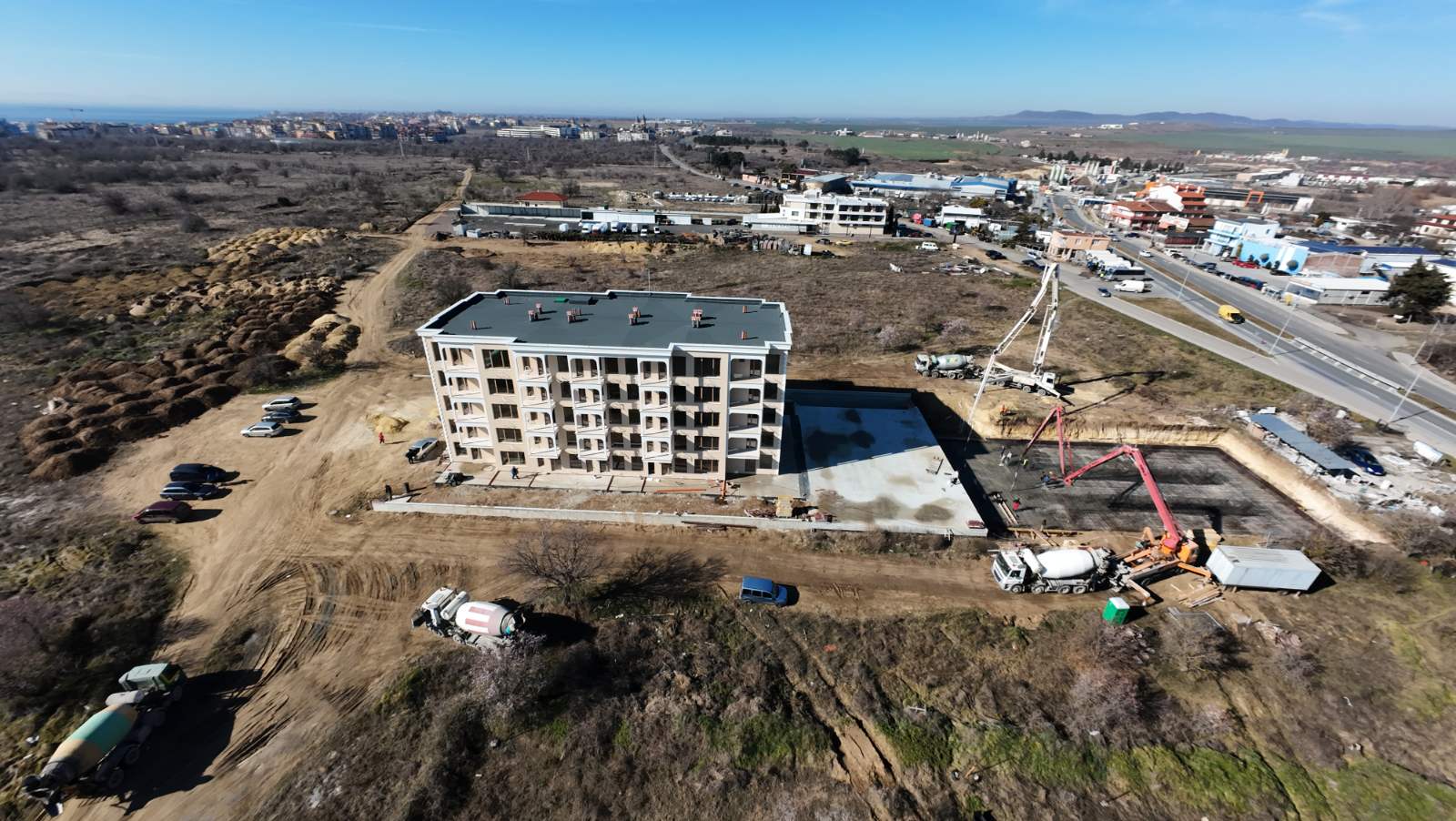 НОВОЕ СТРОИТЕЛЬСТВО Жилой дом без таксы поддержки НЕСЕБР квартал Черное Море — изображение 5