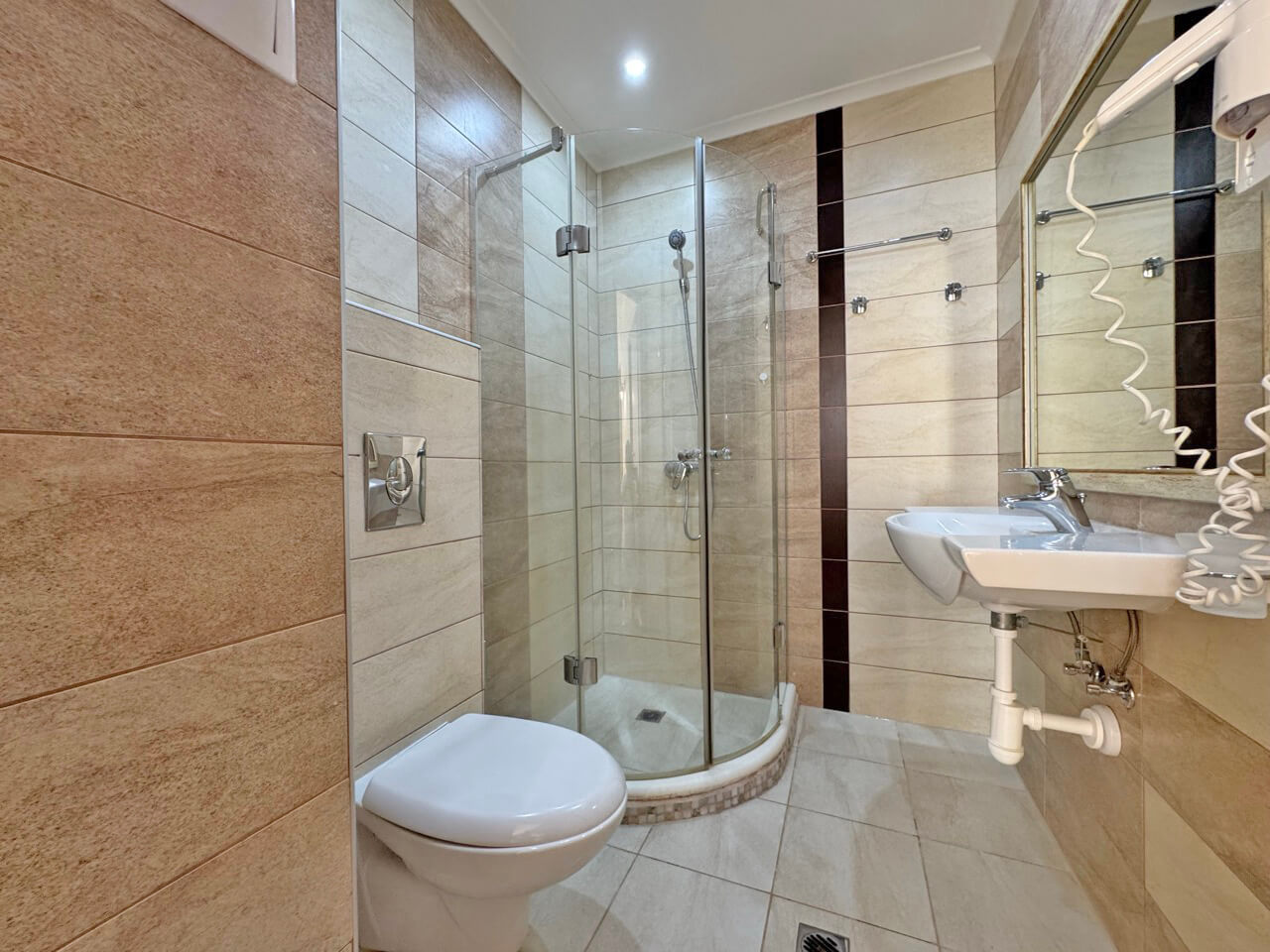 Апартамент с одной спальней в ЖК Camelot Солнечный Берег — изображение 13