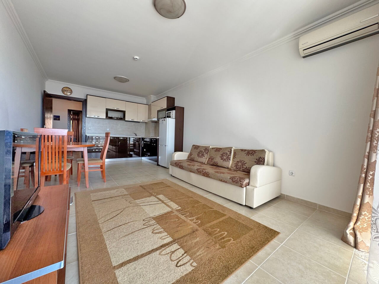 Апартамент с двумя спальнями в ЖК Caprice , Свети Влас — изображение 3