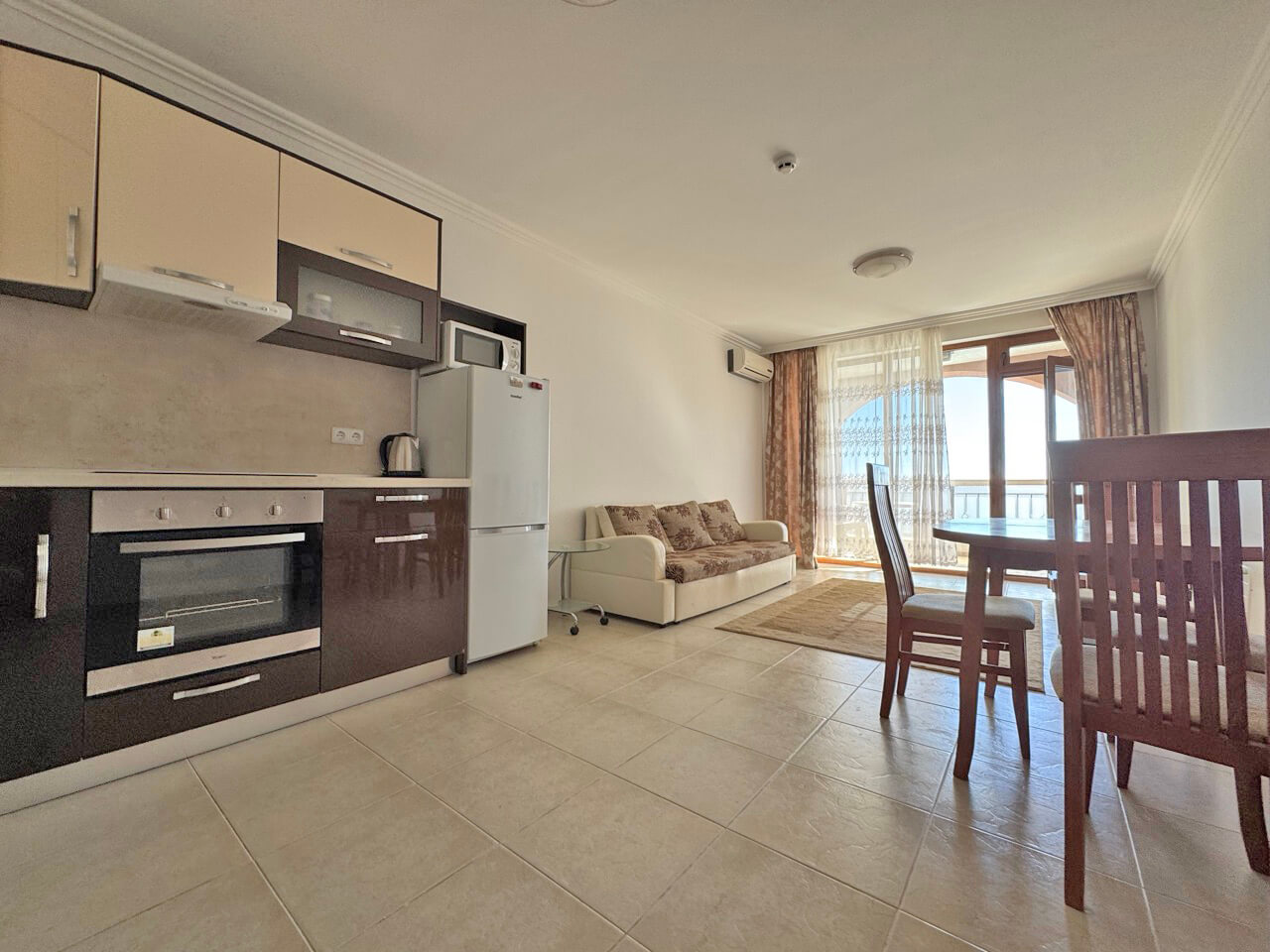 Апартамент с двумя спальнями в ЖК Caprice , Свети Влас — изображение 6