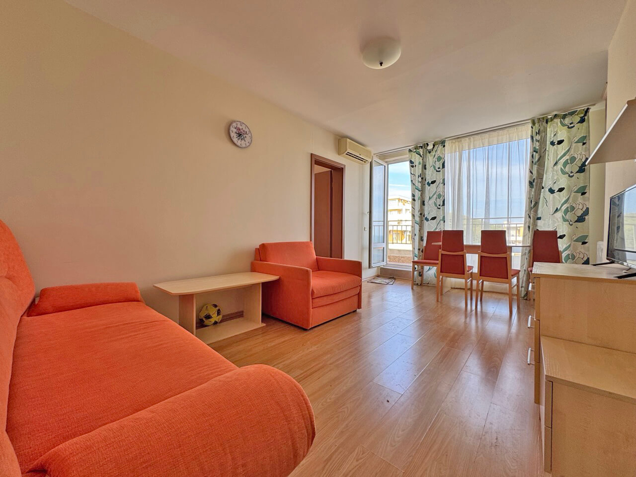 Апартамент с одной спальней в ЖК Crown Fort , Свети Влас