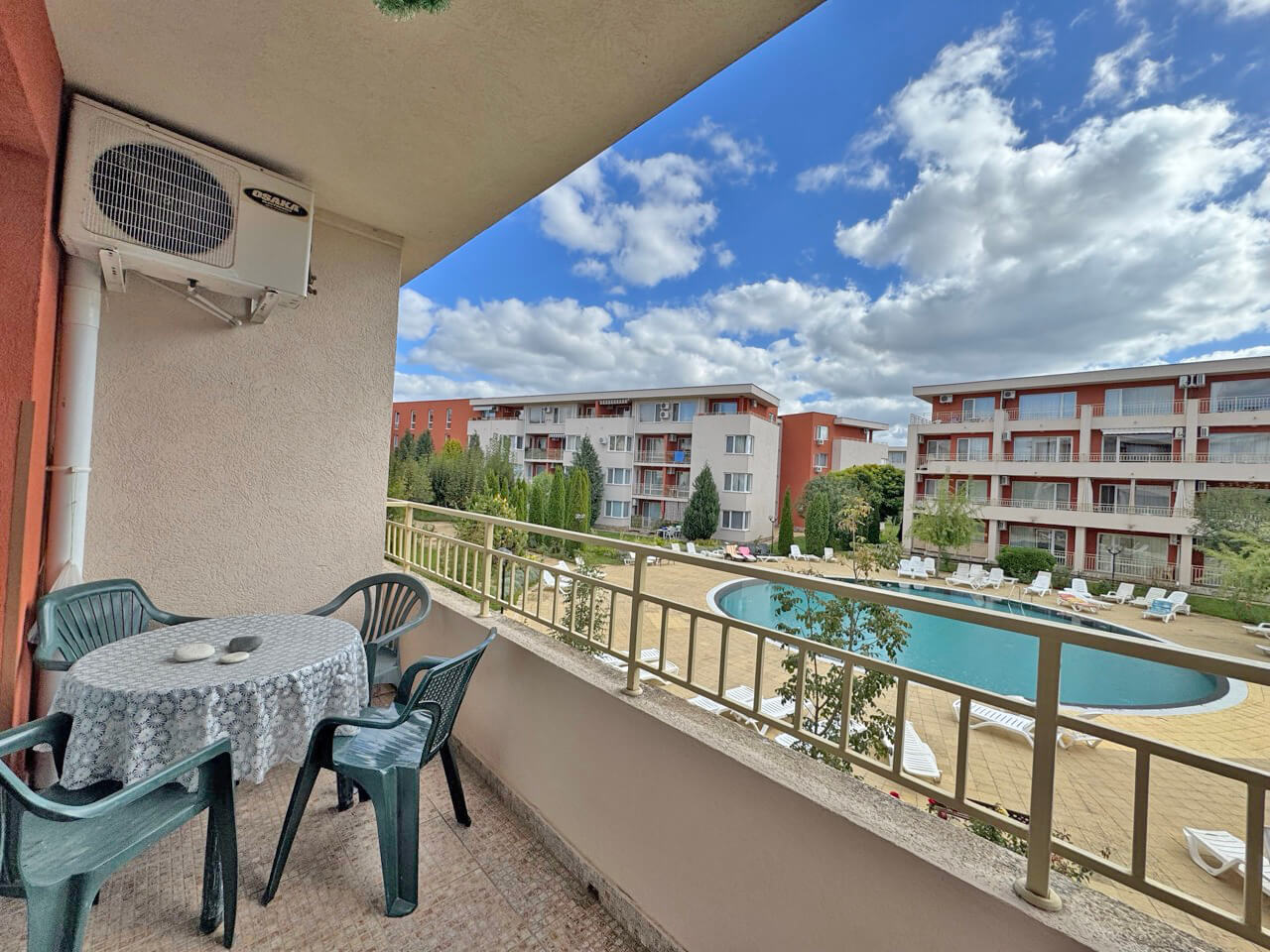 Студия в ЖК Nessebar Fort Солнечный Берег — изображение 2