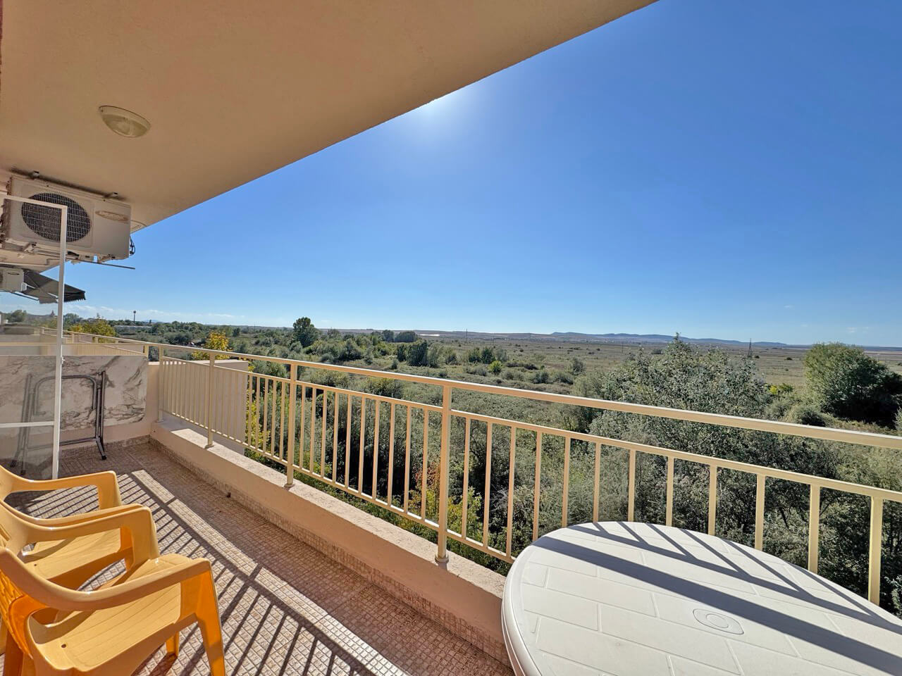 Студия в ЖК Nessebar Fort Солнечный Берег — изображение 2