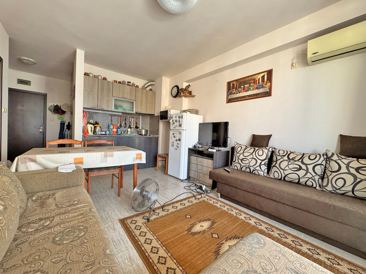 Апартамент с одной спальней в ЖК Santa Sofia Солнечный Берег — изображение 13