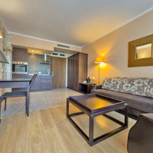 Апартамент с одной спальней в ЖК BARCELO Солнечный Берег