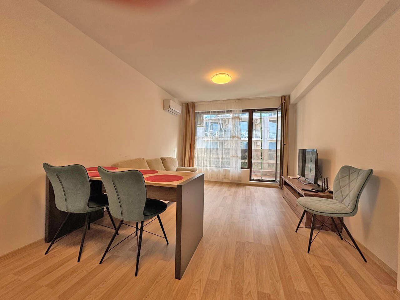 НОВИНКА Апартамент с одной спальней в ЖК Helena, Сарафово — изображение 3