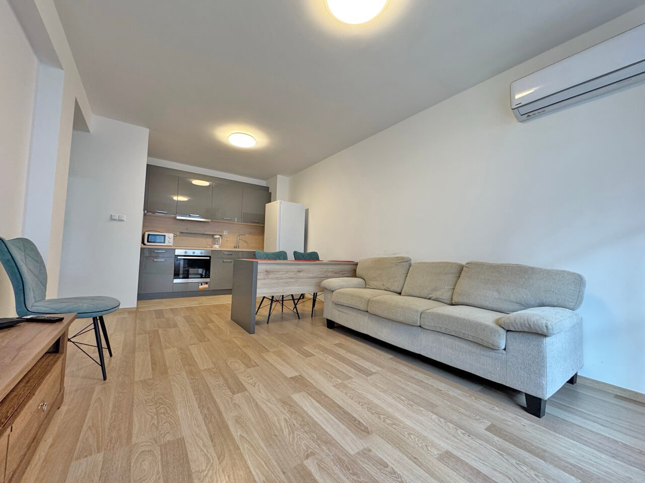 НОВИНКА Апартамент с одной спальней в ЖК Helena, Сарафово — изображение 6