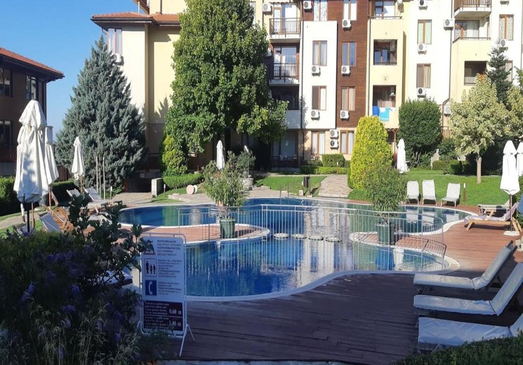 Апартамент с одной спальнейв ЖК Garden OF Eden, Свети Влас — изображение 3