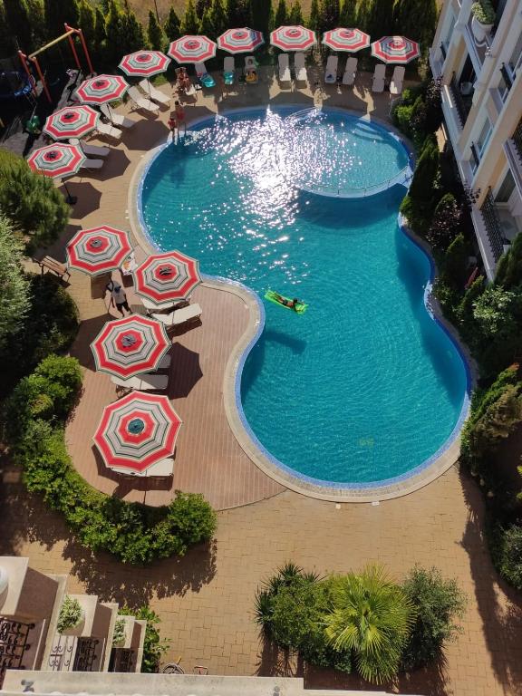 НОВИНКА Апартамент с одной спальней в ЖК Messembria Palace Солнечный Берег — изображение 3