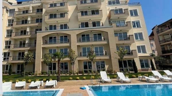 Апартамент с одной спальнейв ЖК Ipanema, Свети Влас — изображение 3