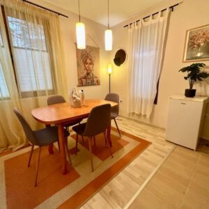 Апартамент с одной спальней в ЖК "Тринити" Равда