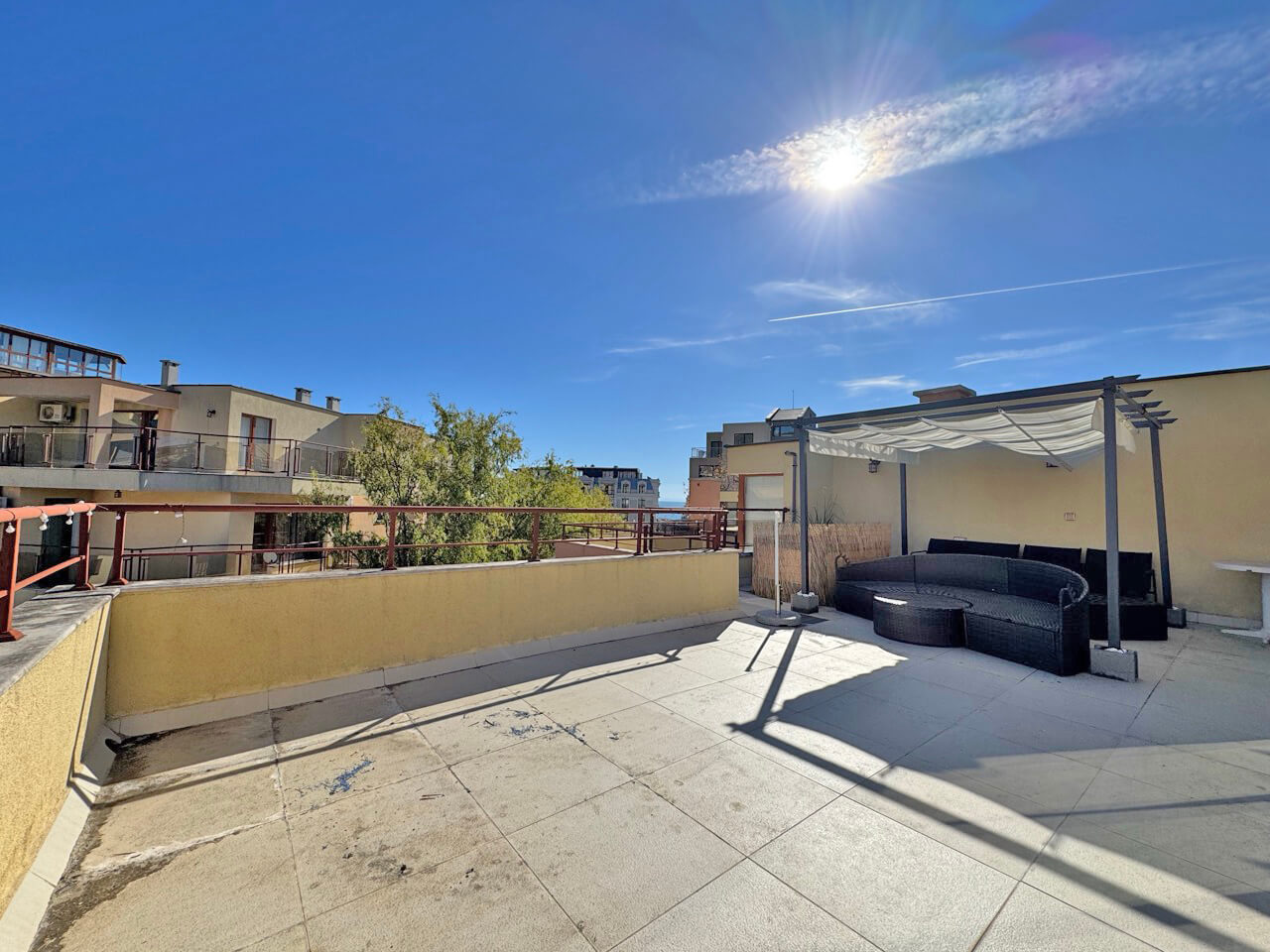 Апартамент с одной спальнейв ЖК Antonia, Свети Влас — изображение 15