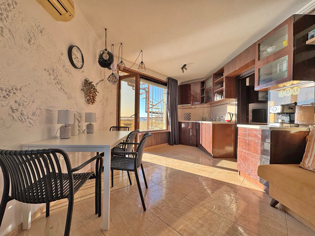 Апартамент с одной спальнейв ЖК Antonia, Свети Влас — изображение 13