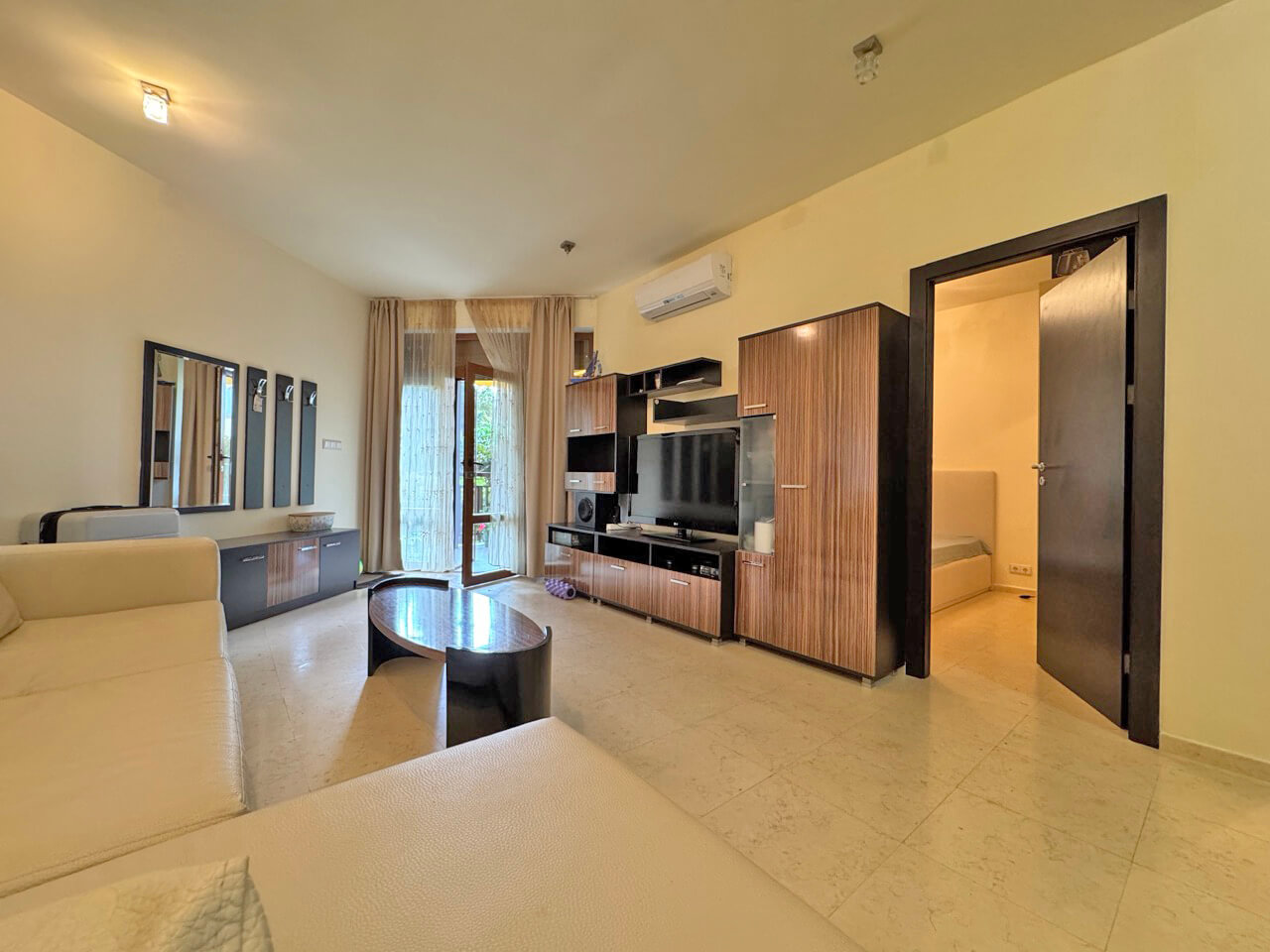 Апартамент с одной спальнейв ЖК Garden OF Eden, Свети Влас — изображение 19