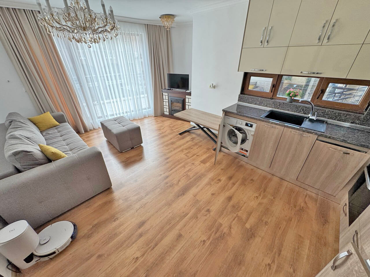 Светлый апартамент с двумя спальнями в ЖК Phoenix, Свети Влас — изображение 10