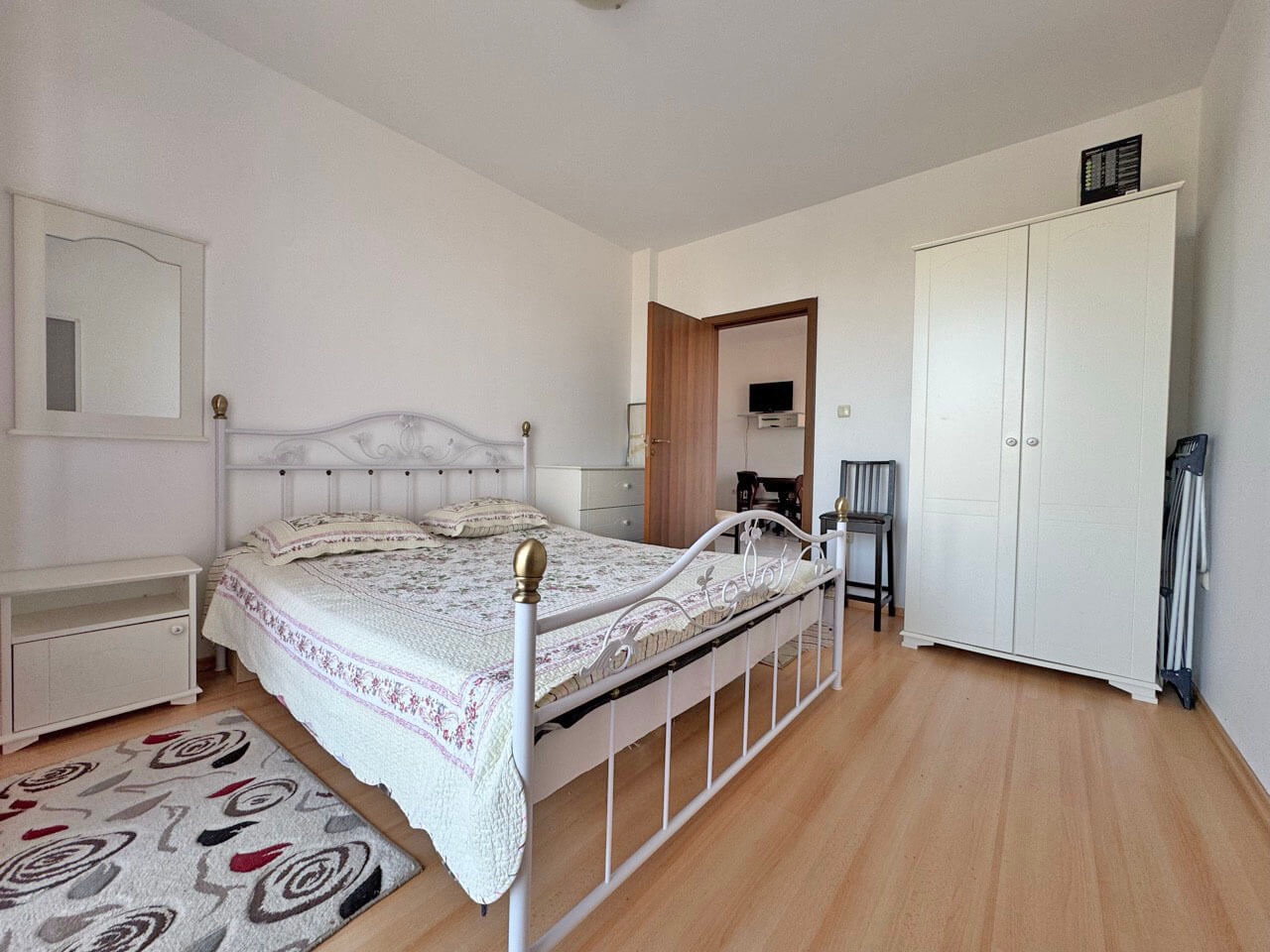 Апартамент с двумя спальнями в ЖК Sunny Day 6 Солнечный Берег — изображение 6